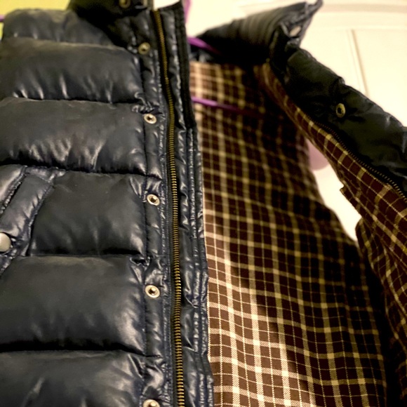 GAP KIDS puff vest -size 6/7 small - Picture 2 of 9